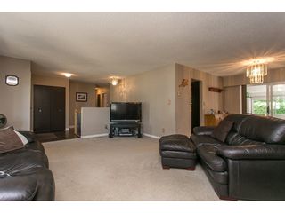 Photo 4: 2470 SUNNYSIDE Place in Abbotsford: Abbotsford West House for sale : MLS®# R2101365