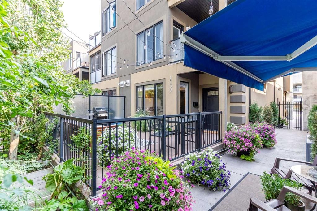 Main Photo: 2 1730 27 Avenue SW in Calgary: South Calgary Row/Townhouse for sale : MLS®# A2073579