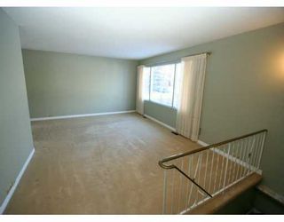 Photo 2:  in CALGARY: Varsity Village Residential Detached Single Family for sale (Calgary)  : MLS®# C3246983