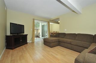 Photo 6: LAKESIDE Townhouse for sale : 4 bedrooms : 9077 Calle Lucia