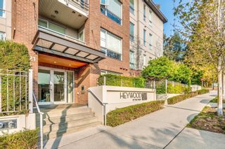 Photo 1: 214 1621 HAMILTON Avenue in North Vancouver: Mosquito Creek Condo for sale in "HEYWOOD ON THE PARK" : MLS®# R2888388