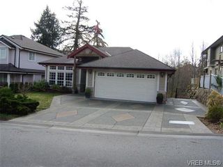 Photo 2: 785 Harrier Way in VICTORIA: La Bear Mountain House for sale (Langford)  : MLS®# 725087