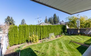 Photo 10: 819 SPRICE Avenue in Coquitlam: Coquitlam West House for sale : MLS®# R2725808