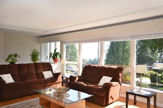 Photo 27: 480 GREENWAY AV in North Vancouver: Upper Delbrook House for sale : MLS®# V1003304