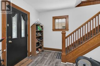 Photo 3: 1021 CAMPBELL in Windsor: House for sale : MLS®# 23023382