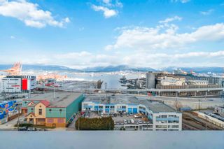 Photo 16: PH4 933 E HASTINGS Street in Vancouver: Strathcona Condo for sale in "STRATHCONA VILLAGE - THE BALLANTYNE" (Vancouver East)  : MLS®# R2871939