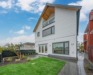 Photo 16: 3067 KITCHENER Street in Vancouver: Renfrew VE 1/2 Duplex for sale (Vancouver East)  : MLS®# R2875312