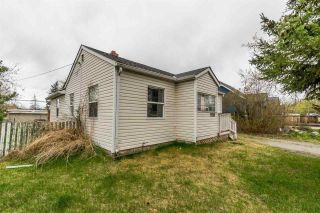 Photo 1: 1633 10TH Avenue in Prince George: Crescents House for sale in "CRESCENTS" (PG City Central (Zone 72))  : MLS®# R2574309