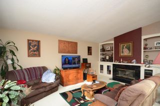 Photo 5: 765 SHAW Avenue in Coquitlam: Coquitlam West House for sale : MLS®# R2706016