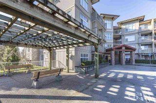Photo 1: 114 2515 PARK Drive in Abbotsford: Central Abbotsford Condo for sale in "VIVA ON PARK" : MLS®# R2446836