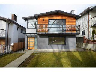 Photo 1: 985 E 38TH Avenue in Vancouver: Fraser VE House for sale in "FRASER" (Vancouver East)  : MLS®# V1048813