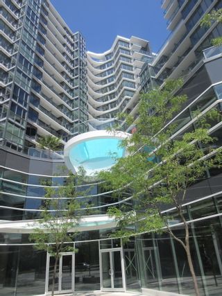 Main Photo: 1701-68 Smithe St in Vancouver: Yaletown Condo for sale (Vancouver West) 