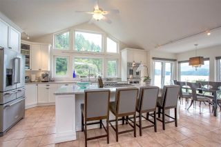 Photo 12: 1574 SMITH Road in Gibsons: Gibsons & Area House for sale (Sunshine Coast)  : MLS®# R2742640