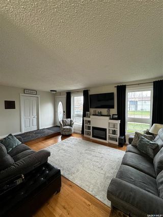 Photo 5: 2332 Hamelin Street in North Battleford: Fairview Heights Residential for sale : MLS®# SK968124