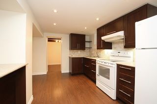 Photo 7: Lower 7 Harvard Avenue in Toronto: Roncesvalles House (2 1/2 Storey) for lease (Toronto W01)  : MLS®# W3599483