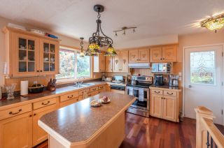 Photo 3: 3195 BARTLETT Road, in Naramata: House for sale : MLS®# 191886