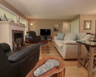 Photo 12: 4830 Goodwin  Road in Eagle Bay: House for sale : MLS®# 10310113