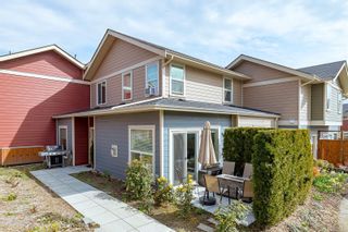 Photo 34: 10 1515 Keating Cross Rd in Central Saanich: CS Saanichton Townhouse for sale : MLS®# 963718