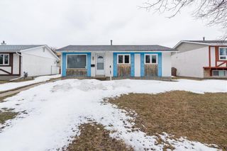 Photo 1: 145 George Suttie Bay in Winnipeg: East Kildonan Residential for sale (3B)  : MLS®# 202208419