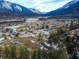 Photo 30: 682 VICTORIA STREET: Lillooet House for sale (South West)  : MLS®# 165673