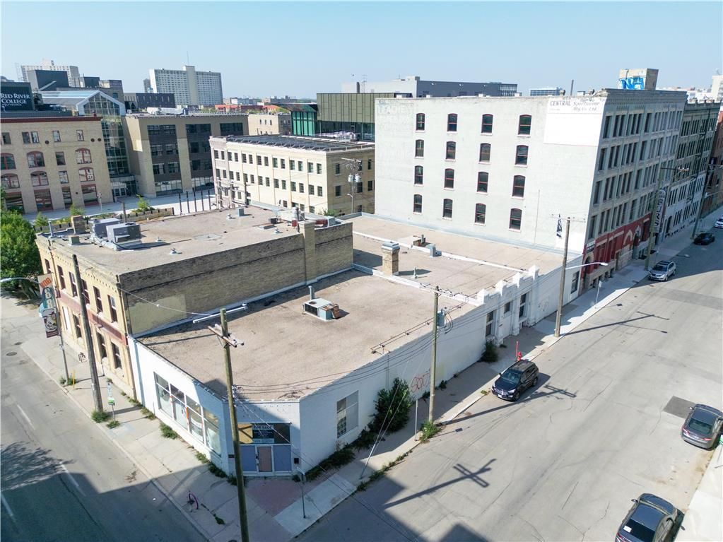 Main Photo: 200 Princess Street in Winnipeg: Industrial / Commercial / Investment for sale (9A)  : MLS®# 202325102
