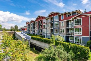 Photo 40: 107 2242 WHATCOM Road in Abbotsford: Abbotsford East Condo for sale in "WATERLEAF" : MLS®# R2832070