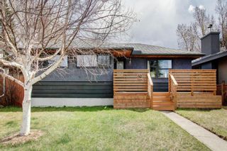 Photo 1: 52 Kentish Drive SW in Calgary: Kingsland Detached for sale : MLS®# A1096384