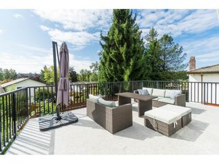 Photo 16: 2961 CAMROSE Drive in Burnaby: Montecito House for sale (Burnaby North)  : MLS®# R2408423