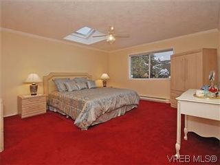 Photo 12: 4755 Elliot Pl in VICTORIA: SE Sunnymead House for sale (Saanich East)  : MLS®# 593464