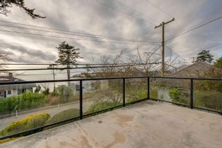 Photo 40: 1972 Crescent Rd in Oak Bay: OB Gonzales House for sale : MLS®# 923161