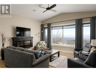 Photo 8: 1836 Tower Ranch Boulevard Unit# 1 in Kelowna: House for sale : MLS®# 10306492