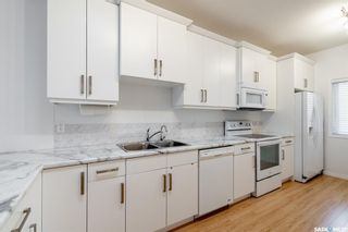 Photo 8: 402 Victoria Avenue in Regina: Broders Annex Residential for sale : MLS®# SK965984