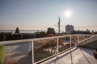 Photo 29: 2317 MARINE Drive in West Vancouver: Dundarave 1/2 Duplex for sale : MLS®# R2504990