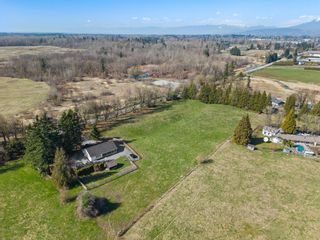 Photo 2: 4212 272 Street in Langley: Aldergrove Langley House for sale : MLS®# R2760574