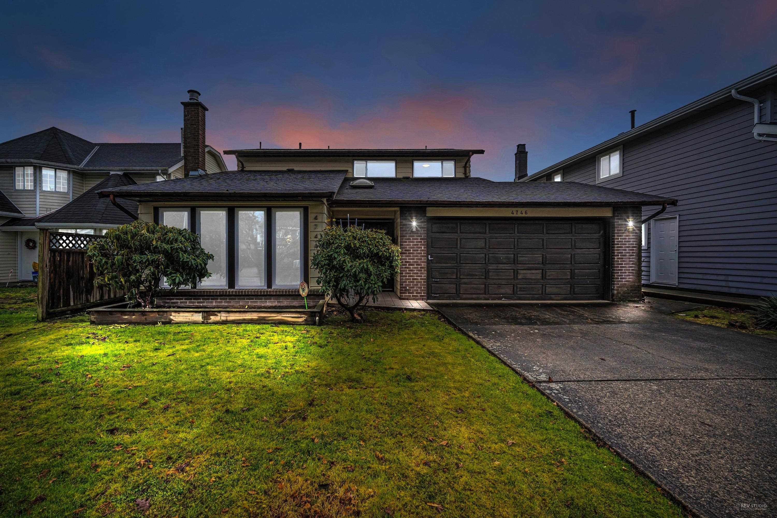 Main Photo: 4746 HERMITAGE Drive in Richmond: Steveston North House for sale : MLS®# R2743780