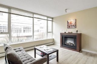 Photo 2: 315 618 ABBOTT Street in Vancouver: Downtown VW Condo for sale (Vancouver West)  : MLS®# R2573835