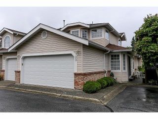 Photo 1: 33 9168 FLEETWOOD Way in Surrey: Fleetwood Tynehead Townhouse for sale in "The Fountains" : MLS®# F1414728