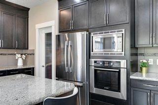 Photo 15: 10 West Coach Place SW in Calgary: West Springs Detached for sale : MLS®# A1222394