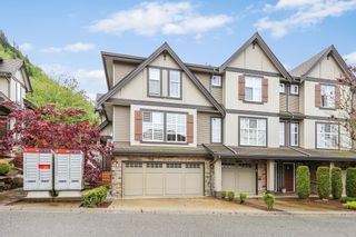Photo 1: 8 5900 JINKERSON Road in Chilliwack: Promontory Townhouse for sale in "Jinkerson Heights" (Sardis)  : MLS®# R2880920
