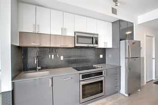 Photo 6: 1406 550 Riverfront Avenue SE in Calgary: Downtown East Village Apartment for sale : MLS®# A2003643