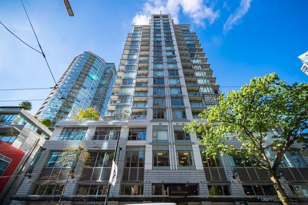 Main Photo: 1703 480 ROBSON Street in Vancouver: Downtown VW Apartment/Condo for rent in "R & R" (Vancouver West)  : MLS®# R2839311