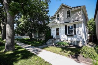 Photo 2: 399 Morley Avenue in Winnipeg: Lord Roberts Residential for sale (1Aw)  : MLS®# 202220409