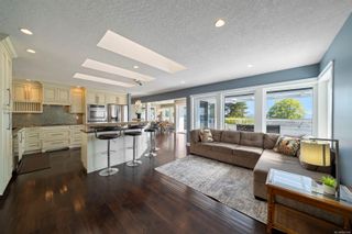 Photo 16: 4938 Lochside Dr in Saanich: SE Cordova Bay Single Family Residence for sale (Saanich East)  : MLS®# 961546