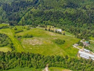 Photo 22: 785 IVERSON Road in Chilliwack: Columbia Valley Agri-Business for sale (Cultus Lake & Area)  : MLS®# C8049152