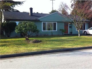 Photo 1: 1315 REDWOOD Street in North Vancouver: Norgate House for sale : MLS®# V988540