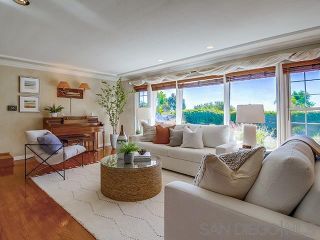 Photo 6: PACIFIC BEACH House for sale : 3 bedrooms : 2550 Chalcedony St in San Diego