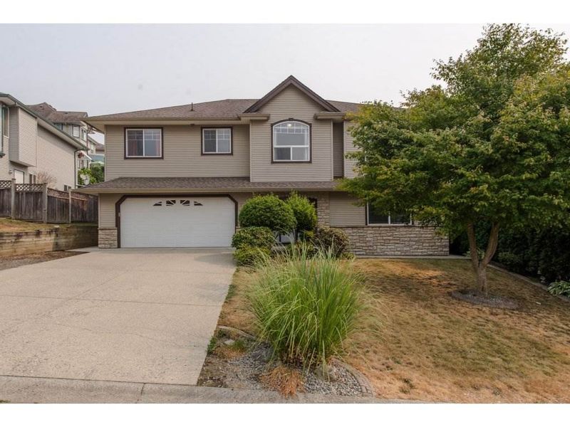 FEATURED LISTING: 7984 D'HERBOMEZ Drive Mission