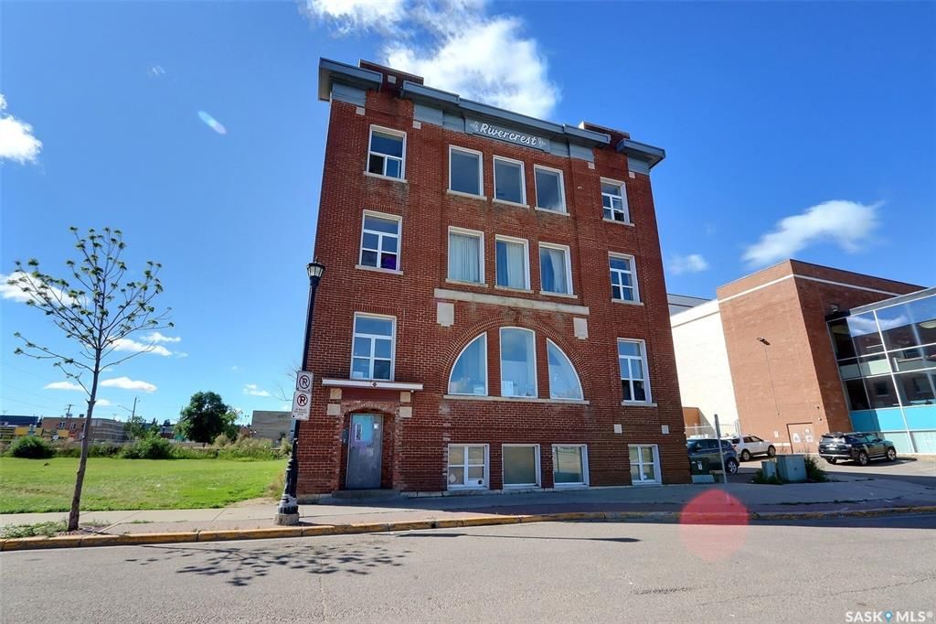 Main Photo: 111 11th Street West in Prince Albert: Midtown Multi-Family for sale : MLS®# SK907887