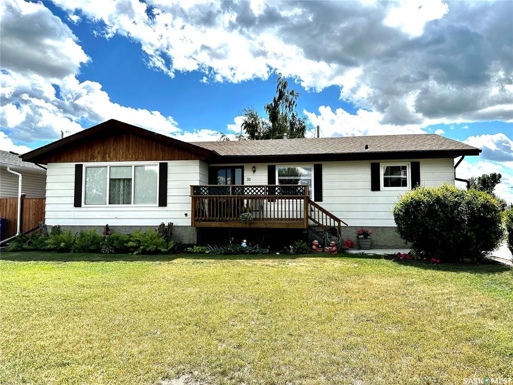 Main Photo: 31 18th Street East in Battleford: Residential for sale : MLS®# SK937697