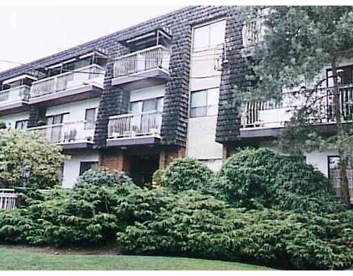 Main Photo: 306 7428 19TH AV in Burnaby: Edmonds BE Condo for sale in "CHATEAU LION" (Burnaby East)  : MLS®# V570540